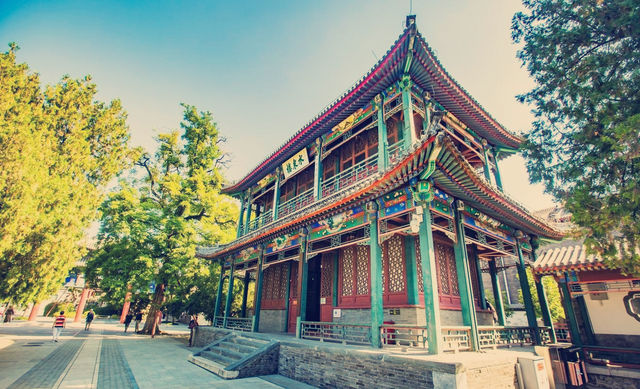 保定古蓮花池,中國十大名園之一,是保定旅遊的必打卡地 保定古蓮花池,中國十大名園之一,是保定旅遊的必打卡地