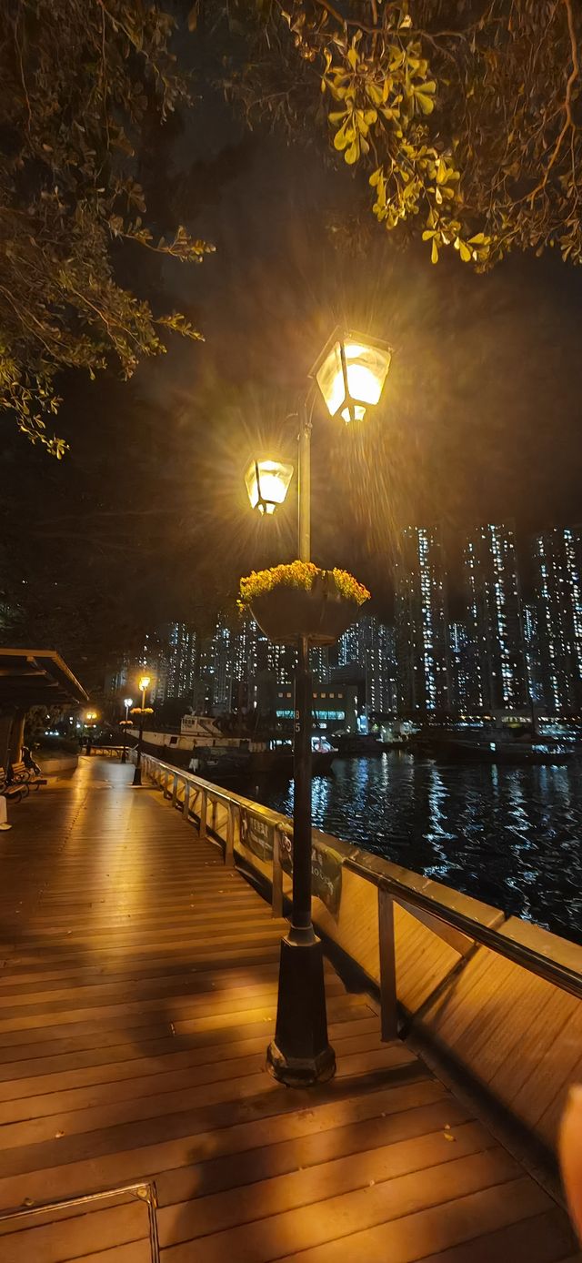 【別樣香港】黃竹坑，燈火迷離寧靜又清新～