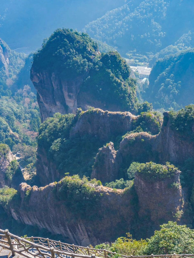 以為張家界已經夠美了！直到來到溫州雁蕩山！