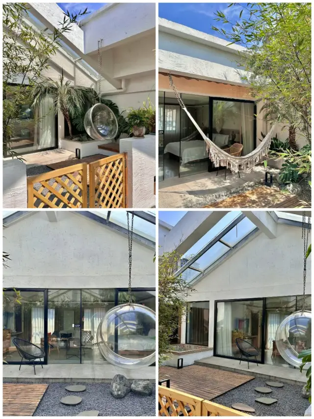 레산 이 집 마당이 있는 호텔은 정말 사진 찍기 좋네요