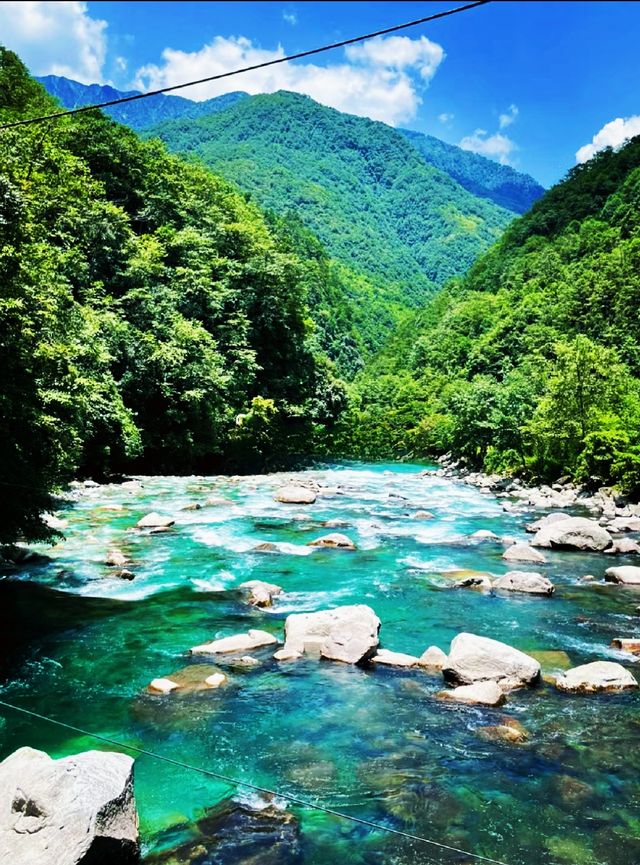 獨龍江峽谷探秘：邂逅自然之美的極致熱情之旅！