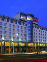 🌟 Poznan's Perfect Stay: Sheraton Shines! 🌟