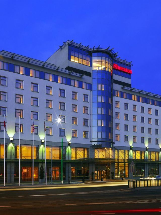 🌟 Poznan's Perfect Stay: Sheraton Shines! 🌟