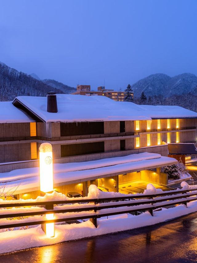 🌟 Hokkaido's Hidden Gems: Luxurious Onsen Retreats 🌟