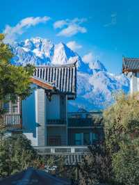 🌄🏨 Lijiang's Hidden Gem: Yueyun Boutique Resort! ✨🛌