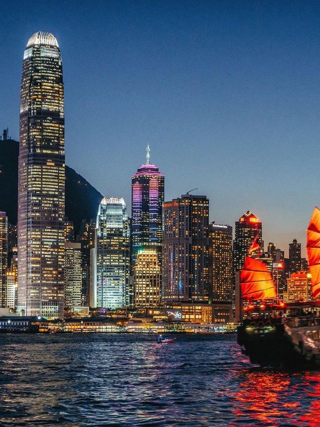 🌟 Hong Kong's Hidden Gem: Mira Moon 🌙✨