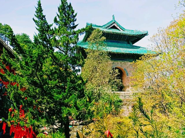 Wudang: A Mountain of Peaceful Warriors