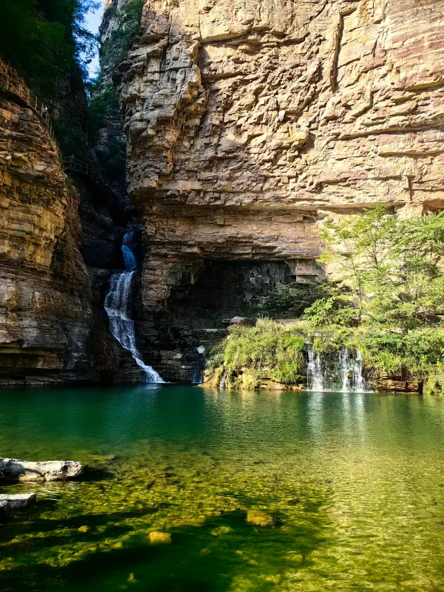 Beautiful Taihang Mountain...