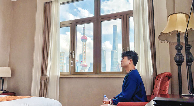 閱盡外灘繁榮 見證百年申城。