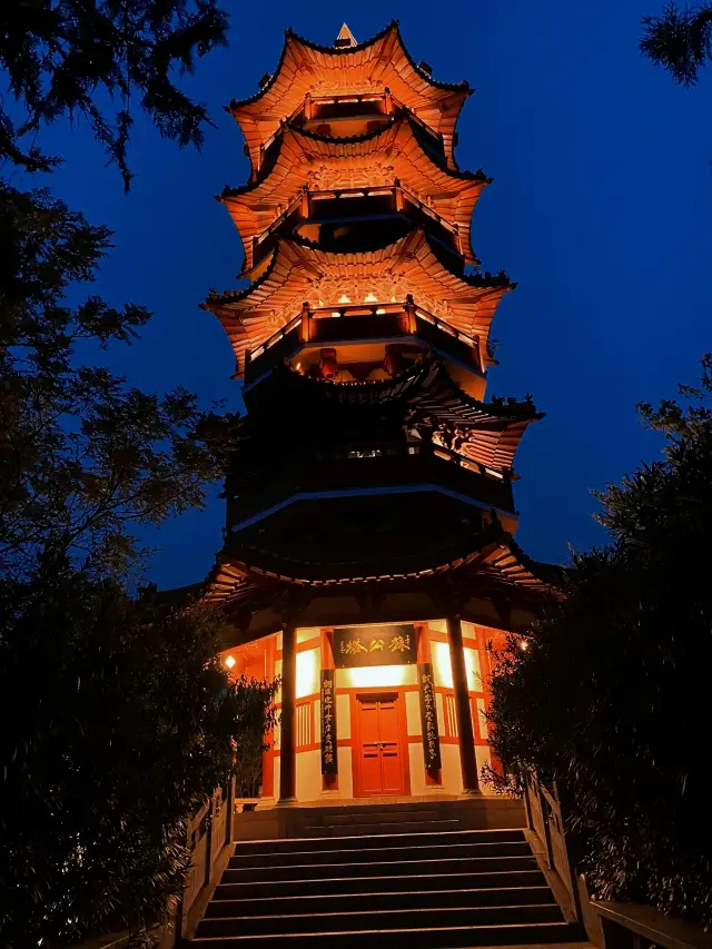 穴場スポット徐州をおすすめします。静かに人混みを避けて楽しめます。