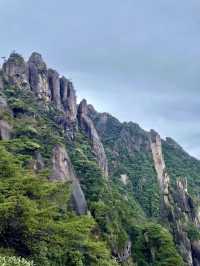 秋冬季的上饒三清山，山水如墨染！