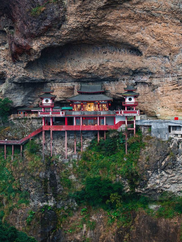漳州 | 等了2天終於拍到發光的懸空寺。