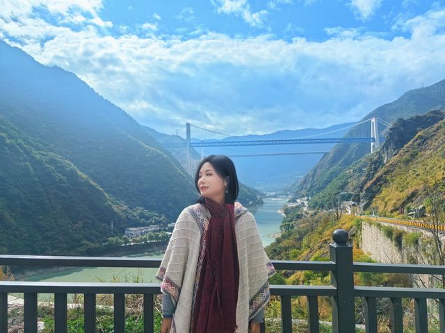 本年度第一寶藏美大峽谷就藏在雪山背後