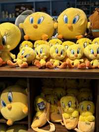 Warner Bros. Abu Dhabi: A Must-Visit Spot