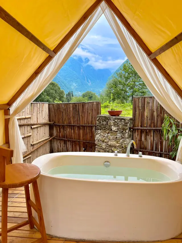 해라구 여행 가이드|함께 떠나는 설산과 온천의 시적인 여행