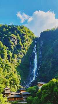 峨眉山：於雲海佛光間開啟身心治癒之旅