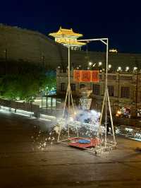 五一走跳忻州古城｜非遺表演·打鐵花