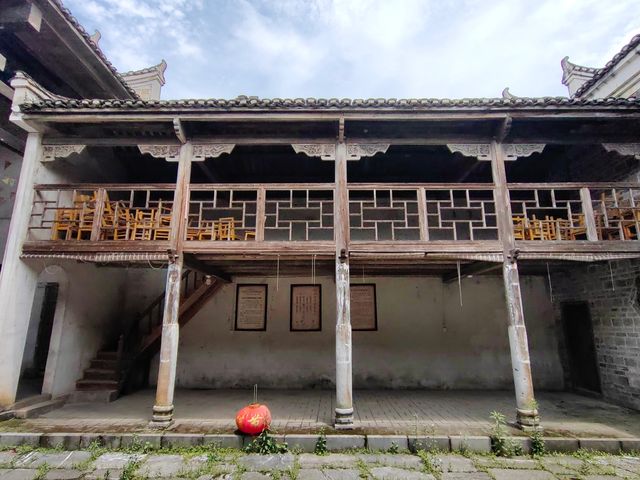 湖南桂陽陽山村何氏宗祠