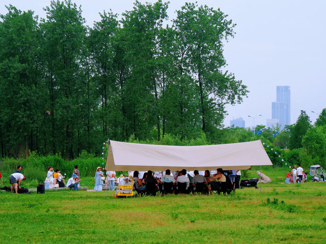 薈語酒店×銀星公園 都市綠洲中的自然棲居