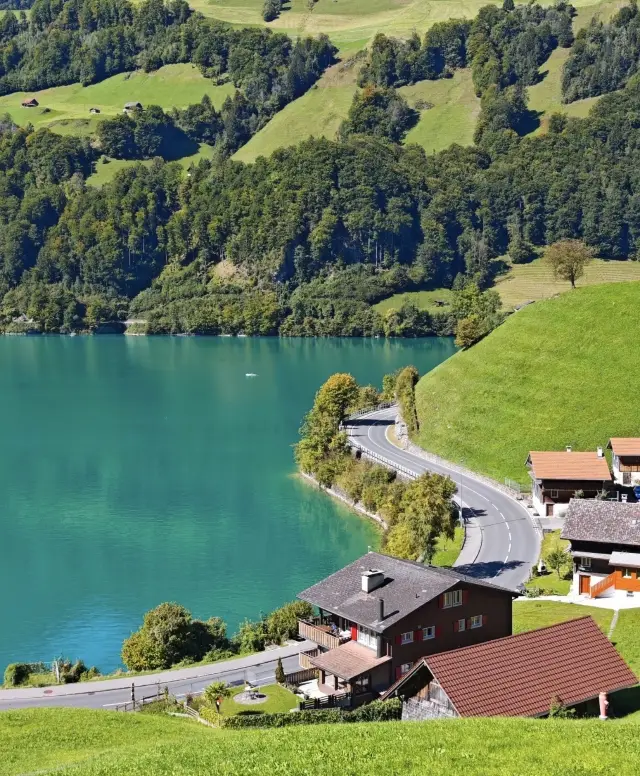 Switzerland | A Fairy Tale World Under the Alps! Every Snap Feels Like a Blockbuster