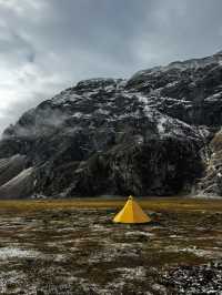 Songzan, Xizang (Tibet), China: A Remote Mountain Realm