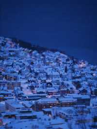 “有一天 我終會抵達冰島的紅房子”