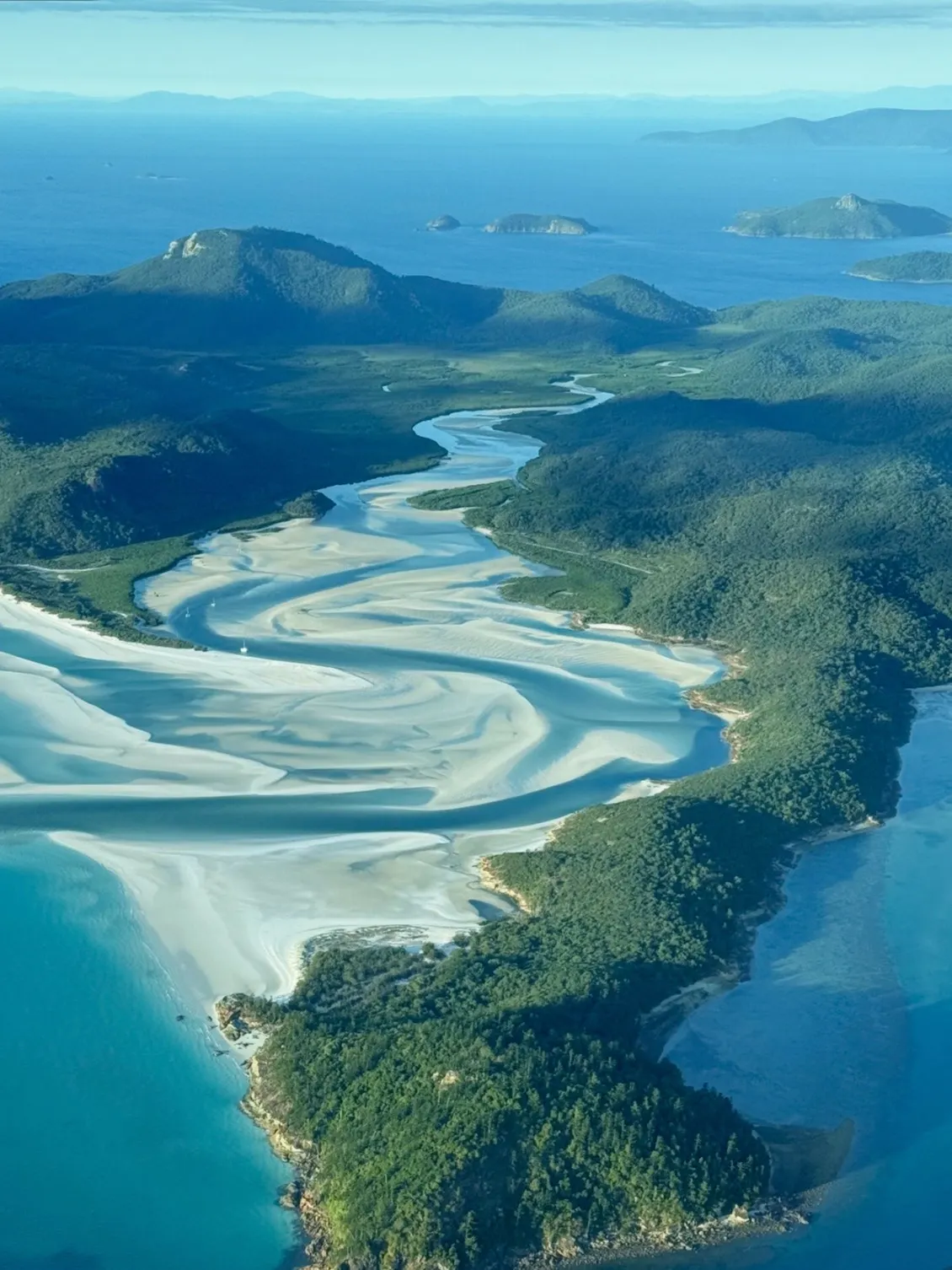 หมู่เกาะวิตซันเดย์ (Whitsunday Islands) โปสการ์ดเขตร้อนแห่งออสเตรเลีย