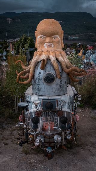 Patung-patung magis Lijiang, pemandangan alam liar dari udara.