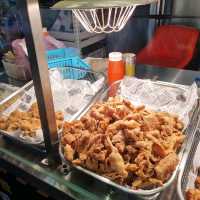 Xingren Garden Night Market