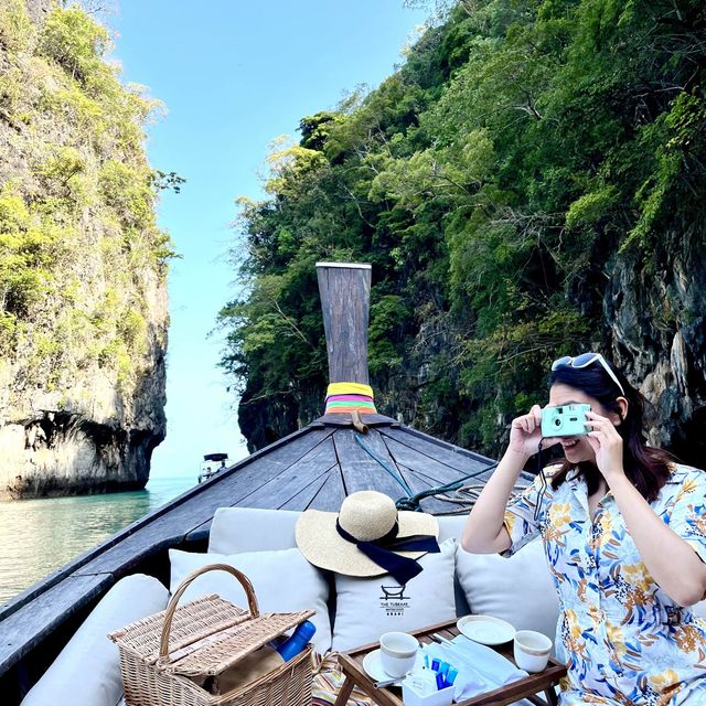 Long-tail boat luxury picnic