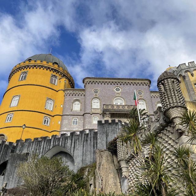 Must Visit Lisbon 🇵🇹 Pena Palace