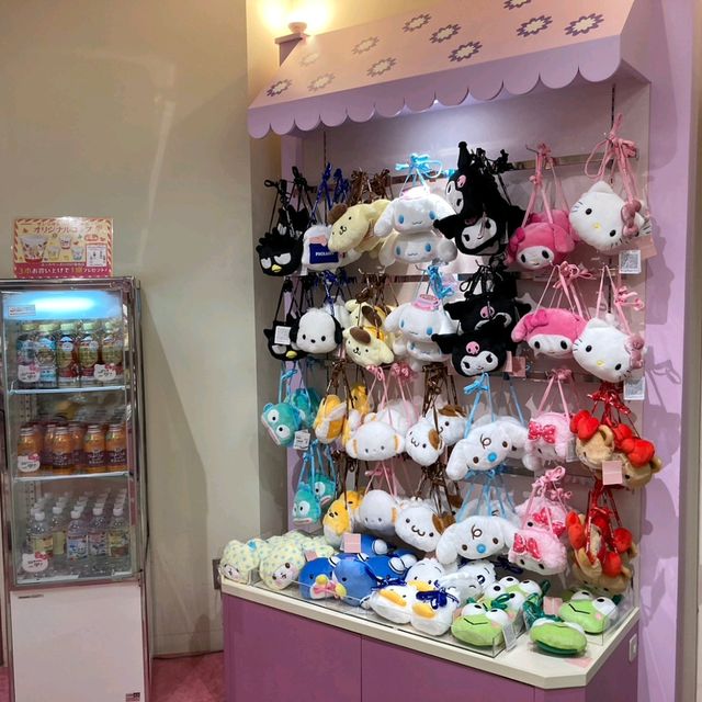 サンリオピューロランド　ショー参加アイテム購入場所