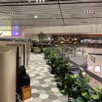 Blossom Lounge, Changi Airport