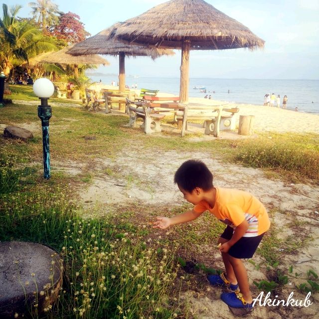 หาดทรายแก้ว อำเภอแกลง