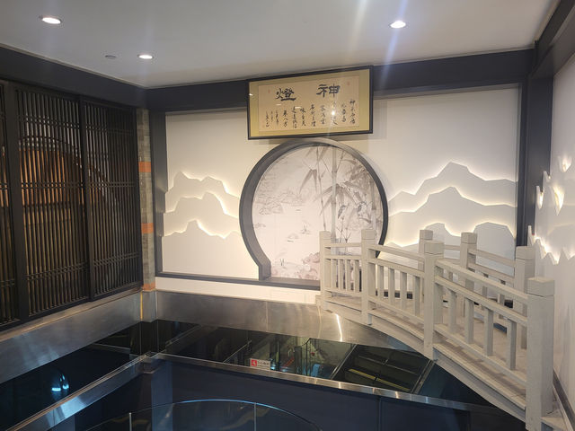 衝著玻璃燒鵝而來