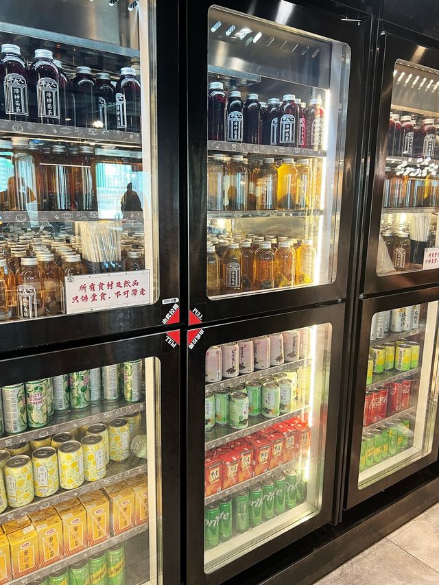 「台式火鍋120分鐘任飲任食，價格優惠」