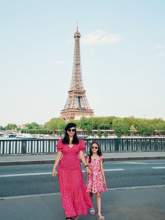 Photoshoot in Paris for memories!