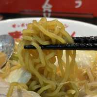 【札幌・大通り】札幌の味噌ラーメンを代表する「味の時計台 駅前通り総本店」