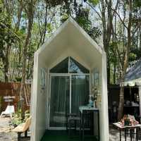 The Bee Cafe