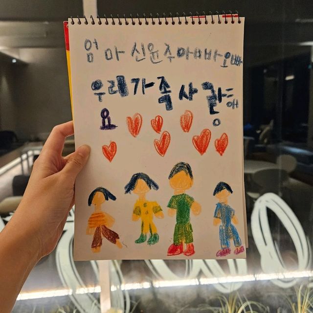 다양한 연령대가 방문하는 대만족 카페!!