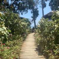 คาเฟ่กึ่งร้านอาหาร ริมทะเลกระบี่  