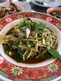 มองหาที่เที่ยวอาหารอร่อยต้องอย่าพลาดเยาวราช