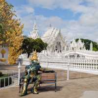 วัดร่องขุ่น (Wat Rong Khun - White Temple)