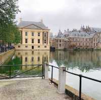 荷蘭🇳🇱海牙The Hague (Den Haag)🚶🏻‍♀️🚶🏿🚶🏻‍♂️ Hofvijver 散步看風景