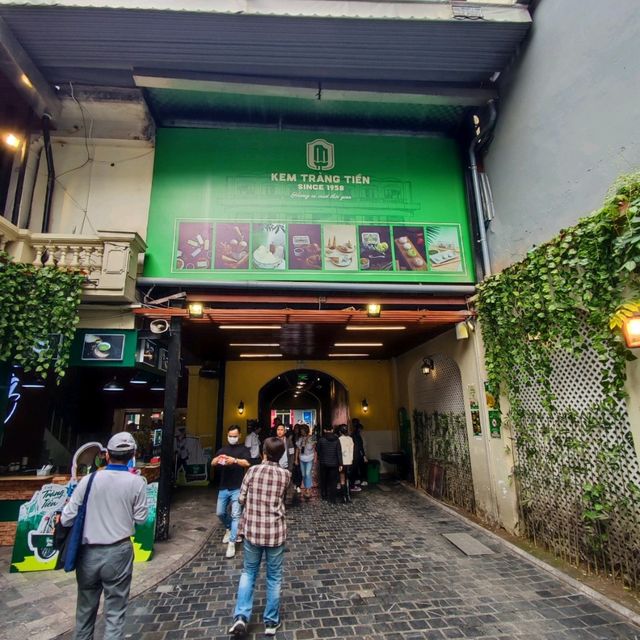 Ice Cream Shop in Hanoi
