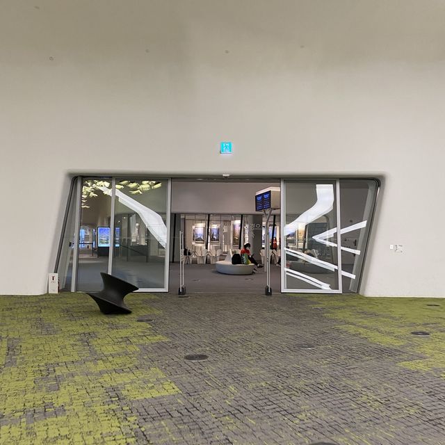 東大門｜藝術與創興的結合📍DDP設計廣場📍