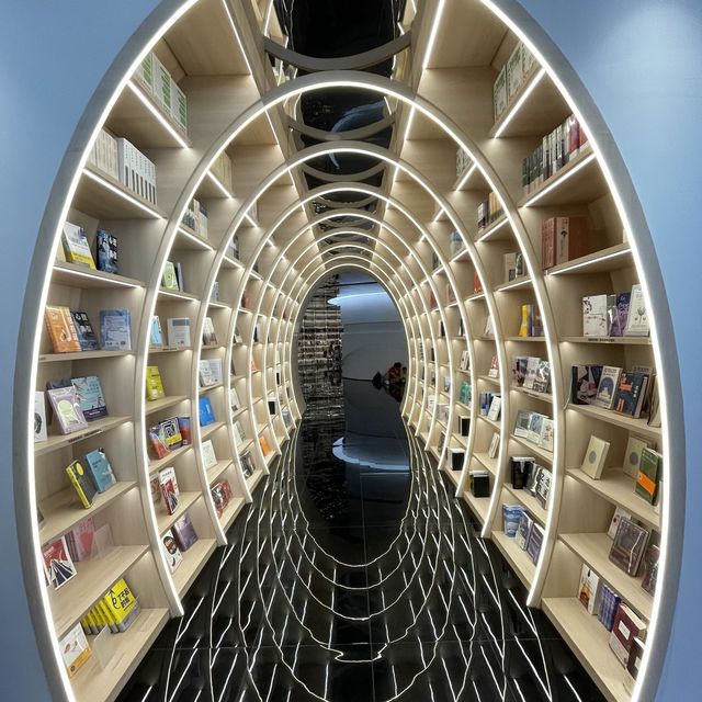 南山區最美的書店 愈欣書店