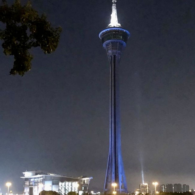澳門🇲🇴必去觀光景點-澳門旅遊塔360°旋轉餐廳 🏙️