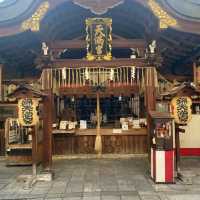 京都新京極「錦天満宮」日常生活に溶け込み地元に親しまれている商店街に鎮座する神社