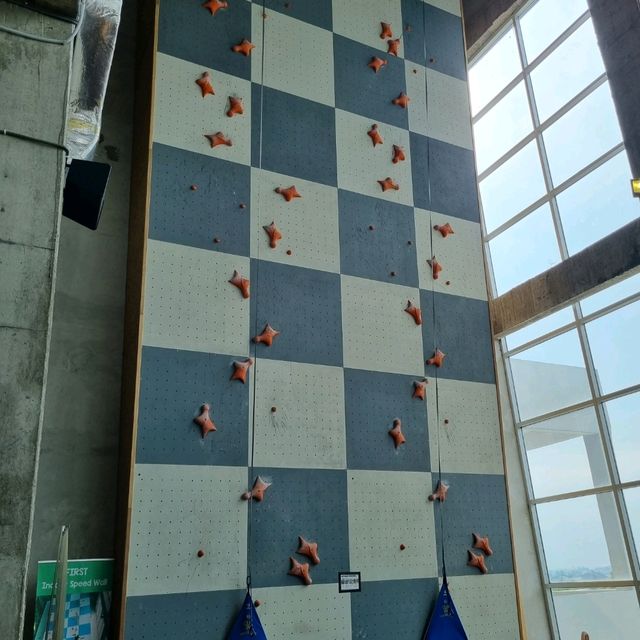 Family Friendly Rock Climbing in JB 🧗‍♂️